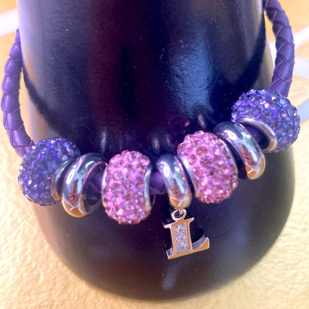 Initial “L” Stainless Steel Leather bracelet
